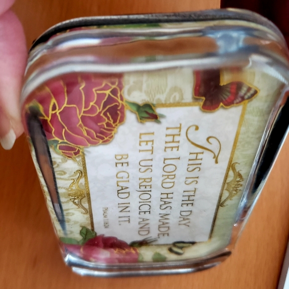 Glass Paperweight - Pooch&Sweetheart - Picture 5 of 6